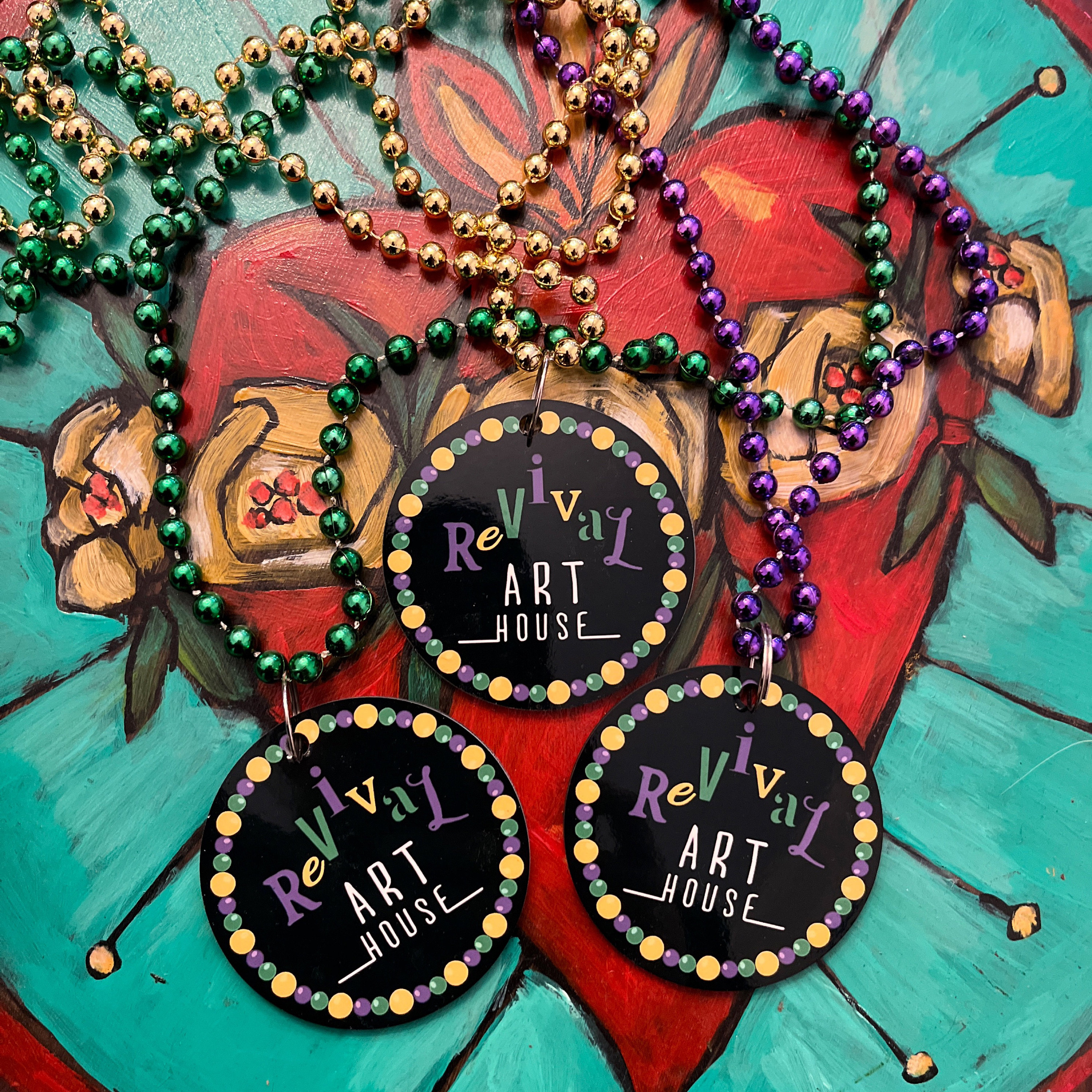 EINSEITIGE Mardi Gras-Halskettenmedaillons – Individuell gestaltet mit farbigem Design (verwenden Sie ein vorgefertigtes Design oder senden Sie Ihr eigenes ein). Großpackungen.