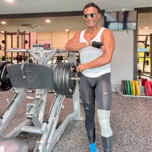 TOETOE Men's Cotton Toe Socks - Deep Green High-Crew Socks For US 7.5-13.5 Shoe Size