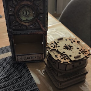 Cluebox: Schrodinger's Cat - an Escape Room in a Box