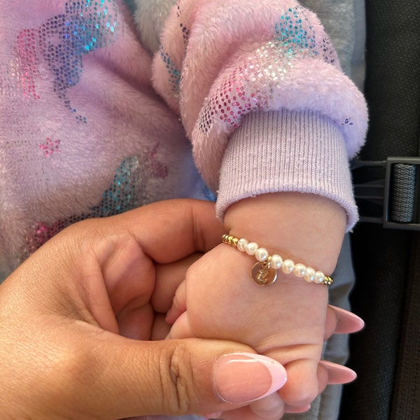 14K Gold-Plated Pink Pearl Baby Heart Bracelet