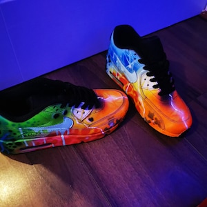 Premio Naufragio Larva del moscardón Nike Air Max 90 Blue Galaxy Style Painted Custom Shoes Sneaker - Etsy