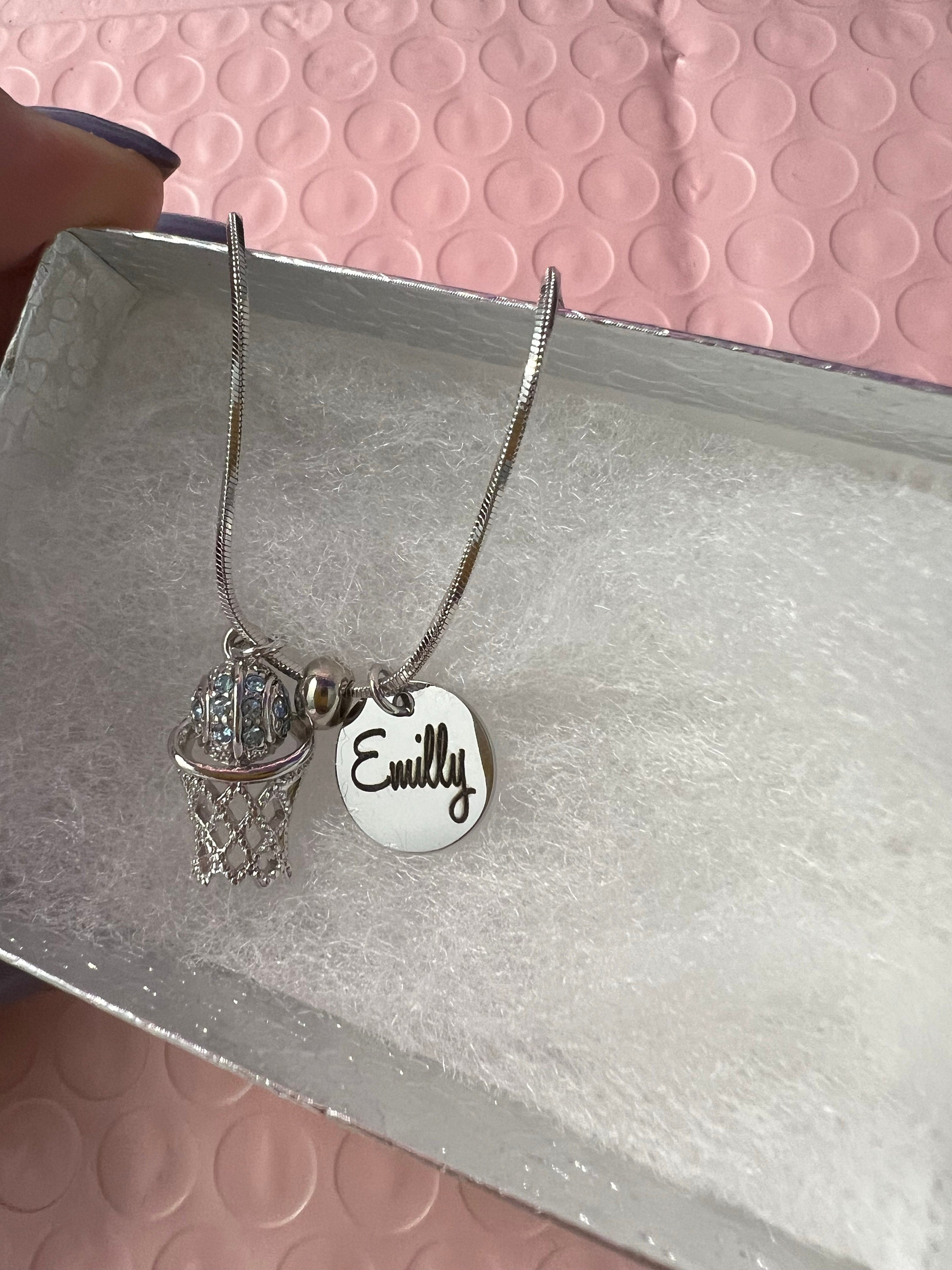 ❤️Buy 2 FREE SHIPPING❤️|Custom BASKETBALL Pendant Name Necklace