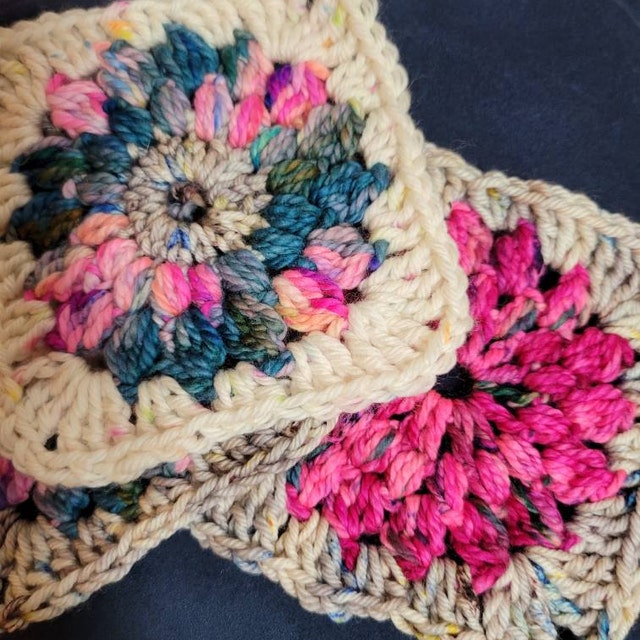 Hygge Burst Granny Square Pillow Pattern — NautiKrall Crochet