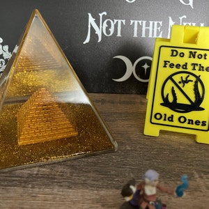 Caution Flying Objects Mini Desk Sign - Etsy