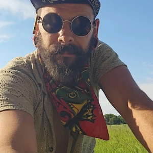 Nathan lade till en bild av sitt köp