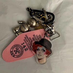 E added a photo of their purchase