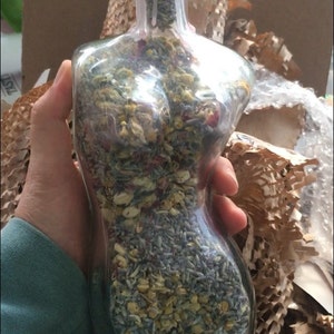 Jessica added a photo of their purchase