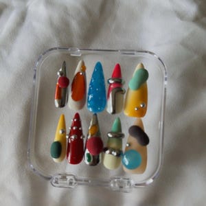Valesia added a photo of their purchase