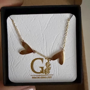 Ela added a photo of their purchase