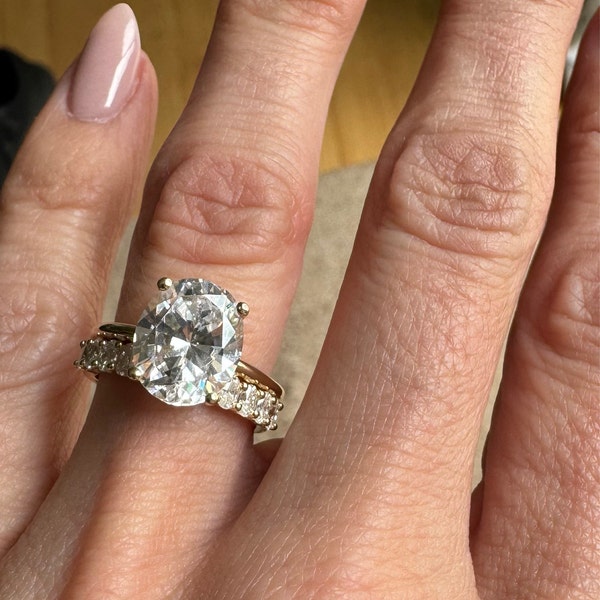 Oval Moissanite Open Wedding Band | Solid Yellow Gold Moissanite Gap ...
