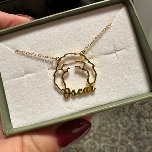 Taylor added a photo of their purchase