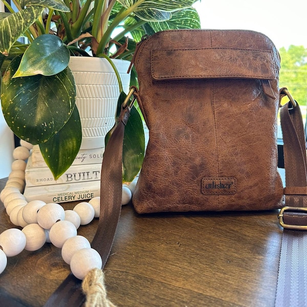 Men's Vintage Crazy Horse Leather Waterproof Crossbody Bag main image 1