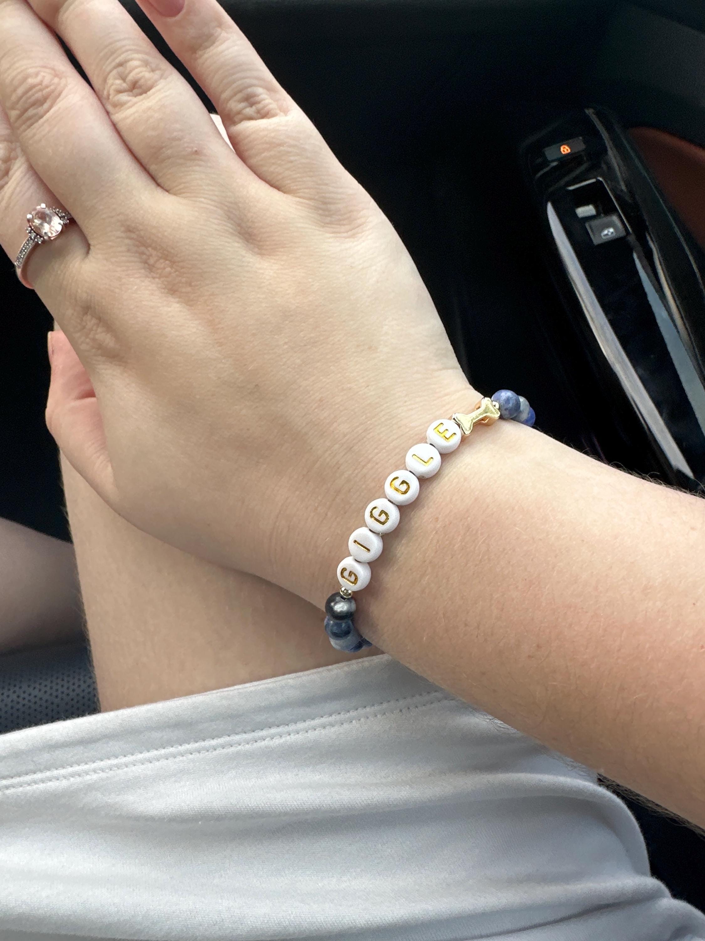 Personalized Pet Name Bone Bracelet with Beads, Gold Bone Bracelet, Stretch Chain, Pet Memorial Jewelry, Gift for Dog Mom/Pet Lovers