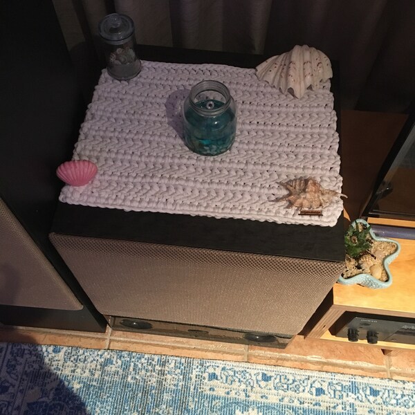 Bathroom Storage Basket That Offers Style and a Functional Solution ...