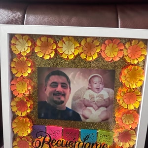 Gomez added a photo of their purchase