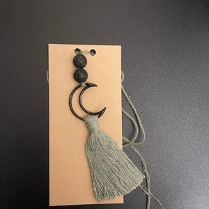 Anjolie added a photo of their purchase