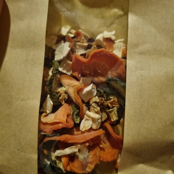 Photo inspiration: Fresh Look at Sweet Dried Oranges For Bunnies Dried Fruit Natural Hay Topper
