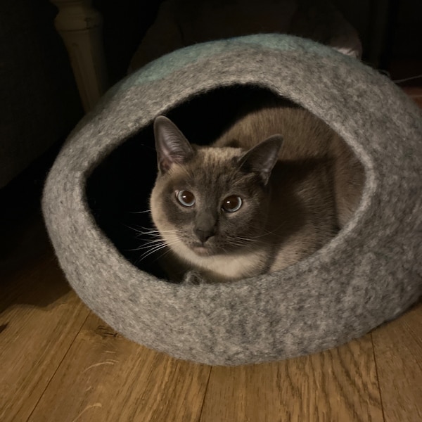 NEPALI WOOL FELT CAT CAVE – TARO BOBO