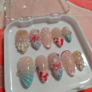 Caylin added a photo of their purchase