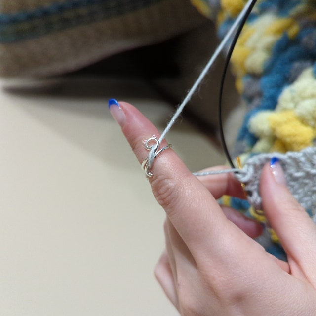 Generic Yarn Ring Cat Kitty Ears Adjustable Size Crochet Ring Beginner Knitting Crocheting Gift Crochet Tension Regulator Tool Finger Ring Gift