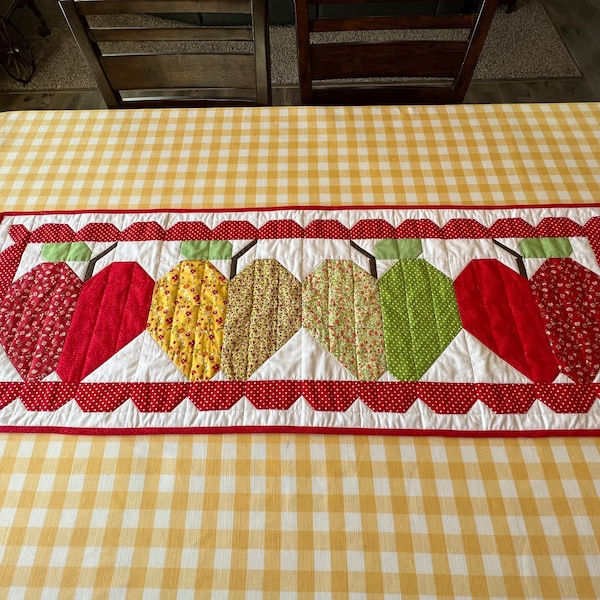 Red Delicious Apple Quilt Pattern Fat Eighth Friendly PDF Instant ...