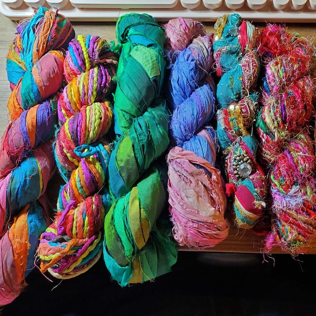 Multicolor Luxuriously Soft Sari Silk Ribbon Yarns, For Weaving And  Knitting at Rs 1/piece(s) in Mumbai