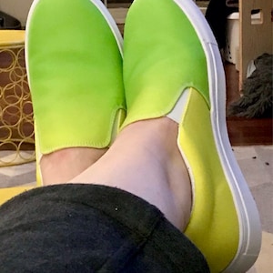 Lime Green Camo Print Men's Slip On Sneakers