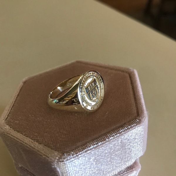 Custom Gold College Class Rings, Class Ring, Gold Graduation Rings ...