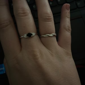 Vyktorya added a photo of their purchase