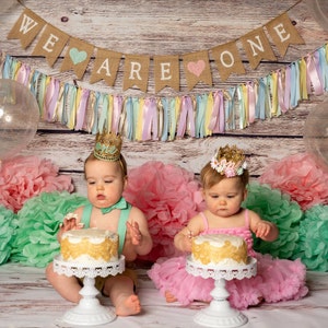 WAWOO Zwillingsbanner „We Are One“ Zum 1. Geburtstag – Jute-Banner Als Party-Deko & Fotorequisite, 203 Cm WAWOO Zwillingsbanner „We Are One“ Zum 1. Geburtstag – Jute-Banner Als Party-Deko & Fotorequisite, 203 Cm