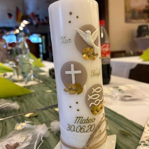 Individuelle Taufkerze LEA – Handverziert Mit Name & Datum