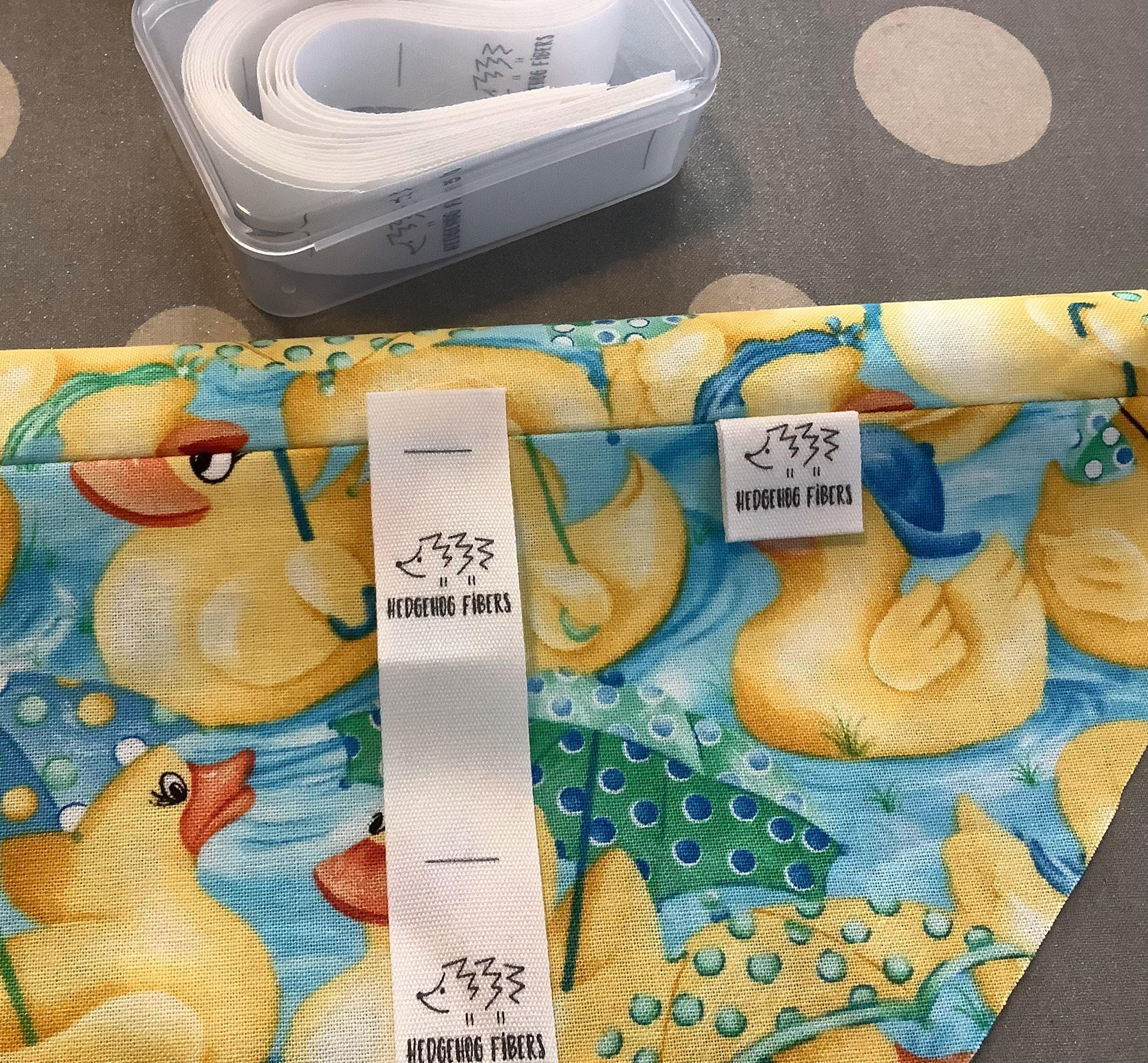 20*60 mm Baumwolle mit Logo oder Text Nähzubehör Label,Anhänger für Stricksachen,Personalisiert,Handgemachtes Label,Geschenkanhänger