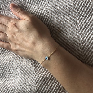 Tiny Eye Bracelet, Evil Eye Bracelet, Protection Bracelet, Israeli Jewelry, Minimalist Eye Bracelet, Sterling Silver, Gold Filled, BR94
