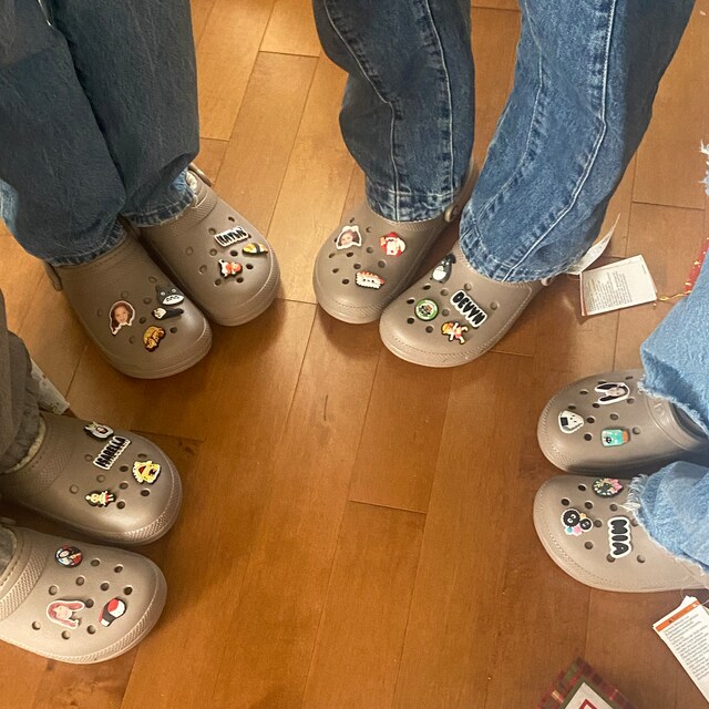 Create your own store croc charm