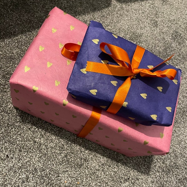 Recycled Wrapping Paper, Christmas Reindeer Baubles and Snowflakes, Eco ...