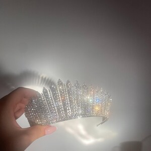 Queen Mary Fringe Tiara Full Size Replica – Platinum-plated CZ