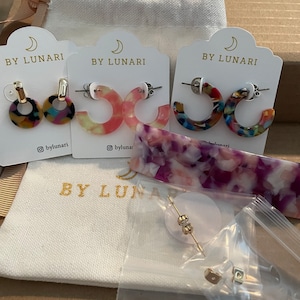 Kim added a photo of their purchase