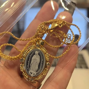 Kate added a photo of their purchase