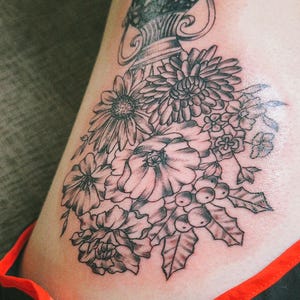Kaylee added a photo of their purchase