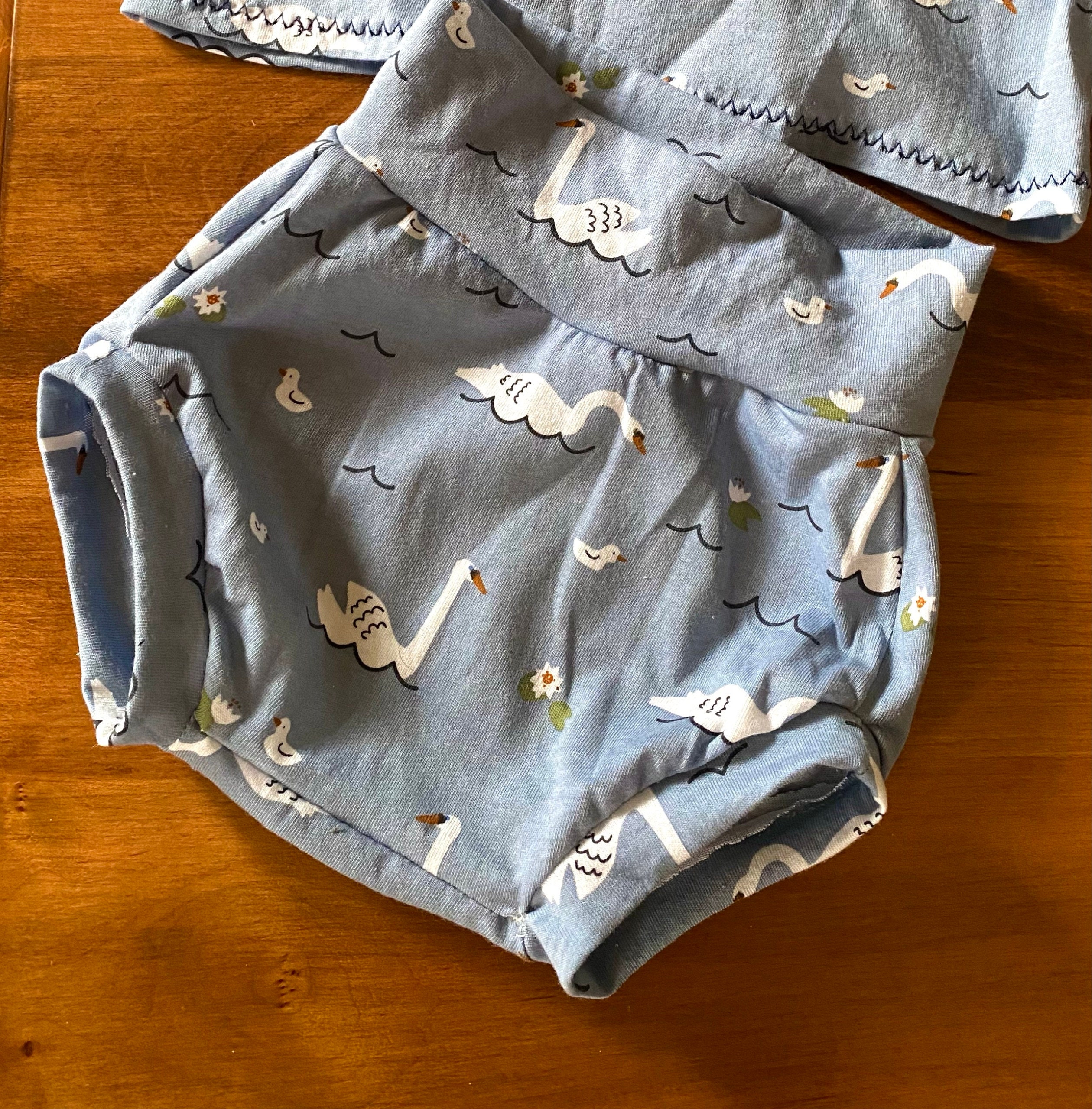 Baby bummies sewing pattern PDF