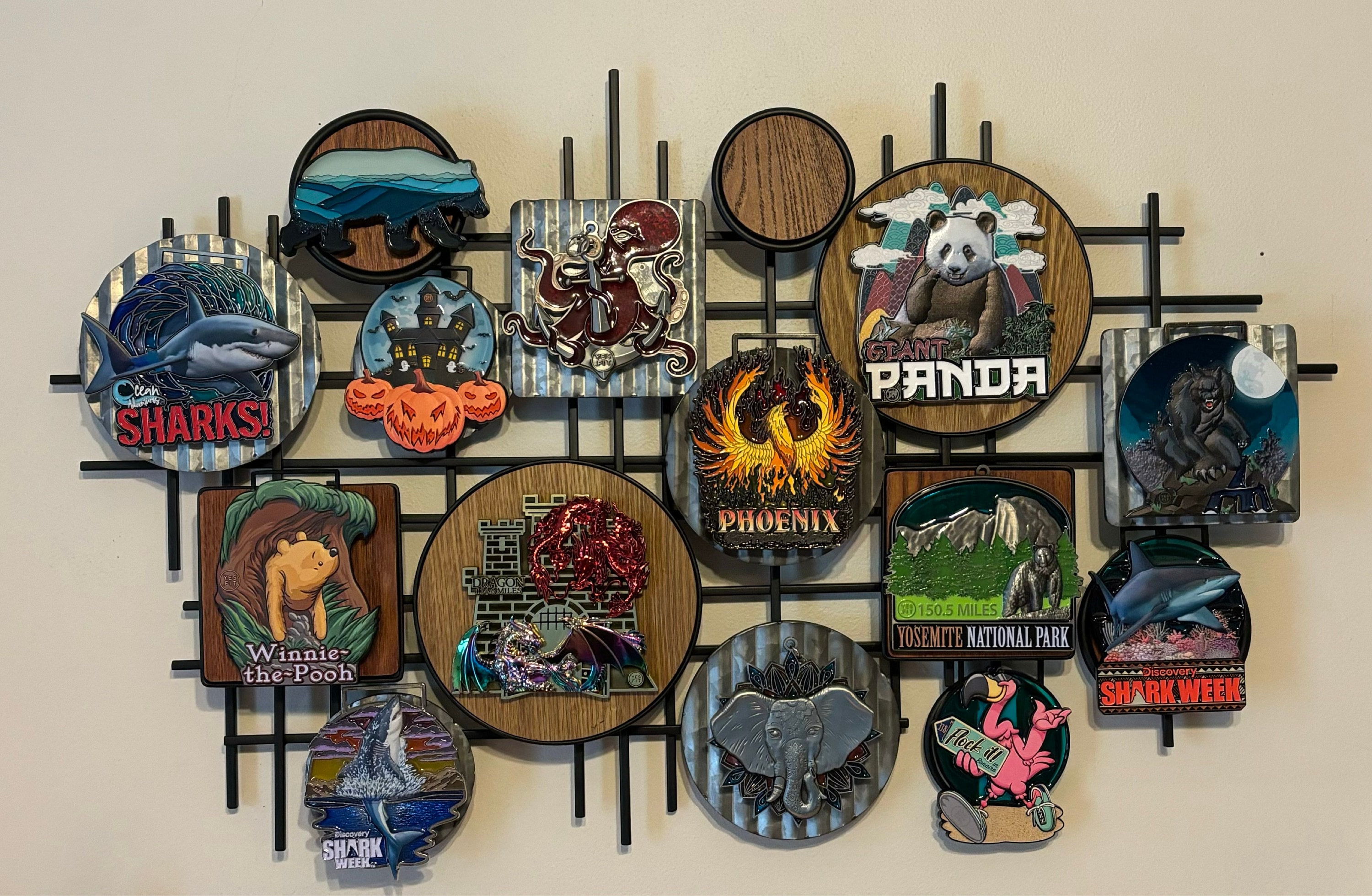Running Medal Display Medal Display Runner Creative Wall Art Hanger Hangers Holders  Collectible display DIY Wall Display DIY Wall art