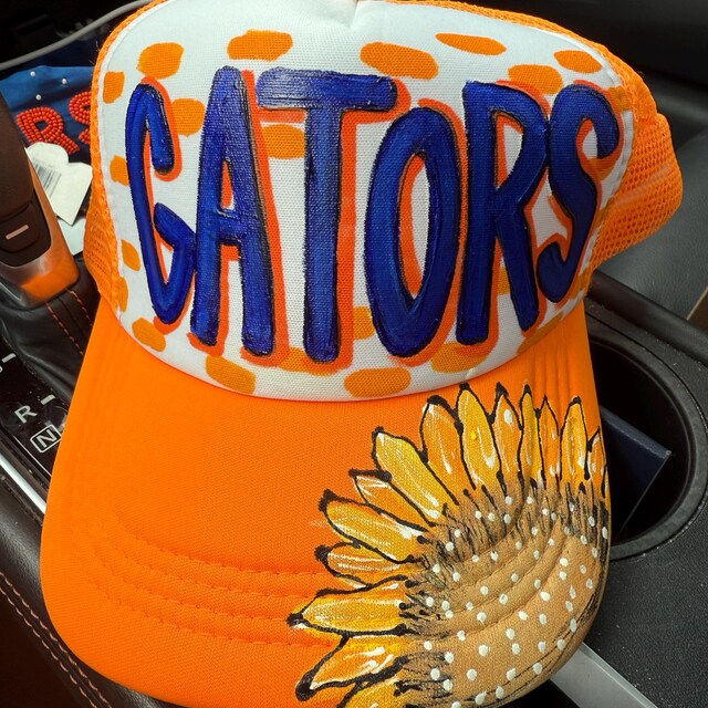 Handpainted Mesh Back Trucker Hat- Baseball Cap- Snap Back  display picture 2