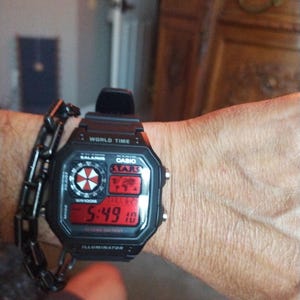 Amber added a photo of their purchase
