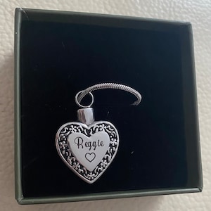 shauna added a photo of their purchase