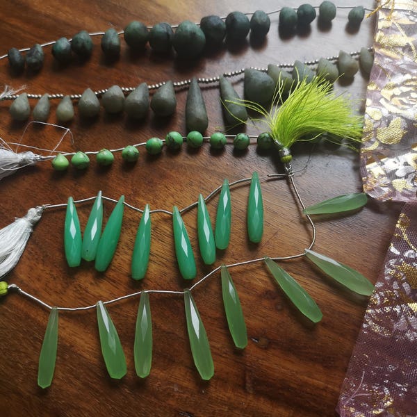 Perles Cœur En Vésuvianite (idocrase) – Gemme Naturelle – 96 Carats – Inde