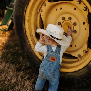 Cheyenne added a photo of their purchase