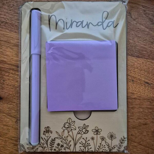 Pouch, Sticky Note, Pen Bundled Set - Cardinal main image 1