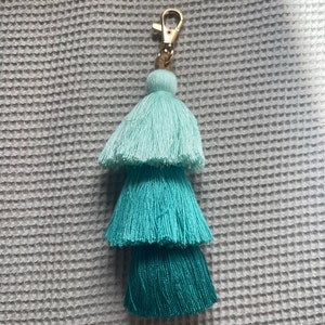 Jasmin added a photo of their purchase