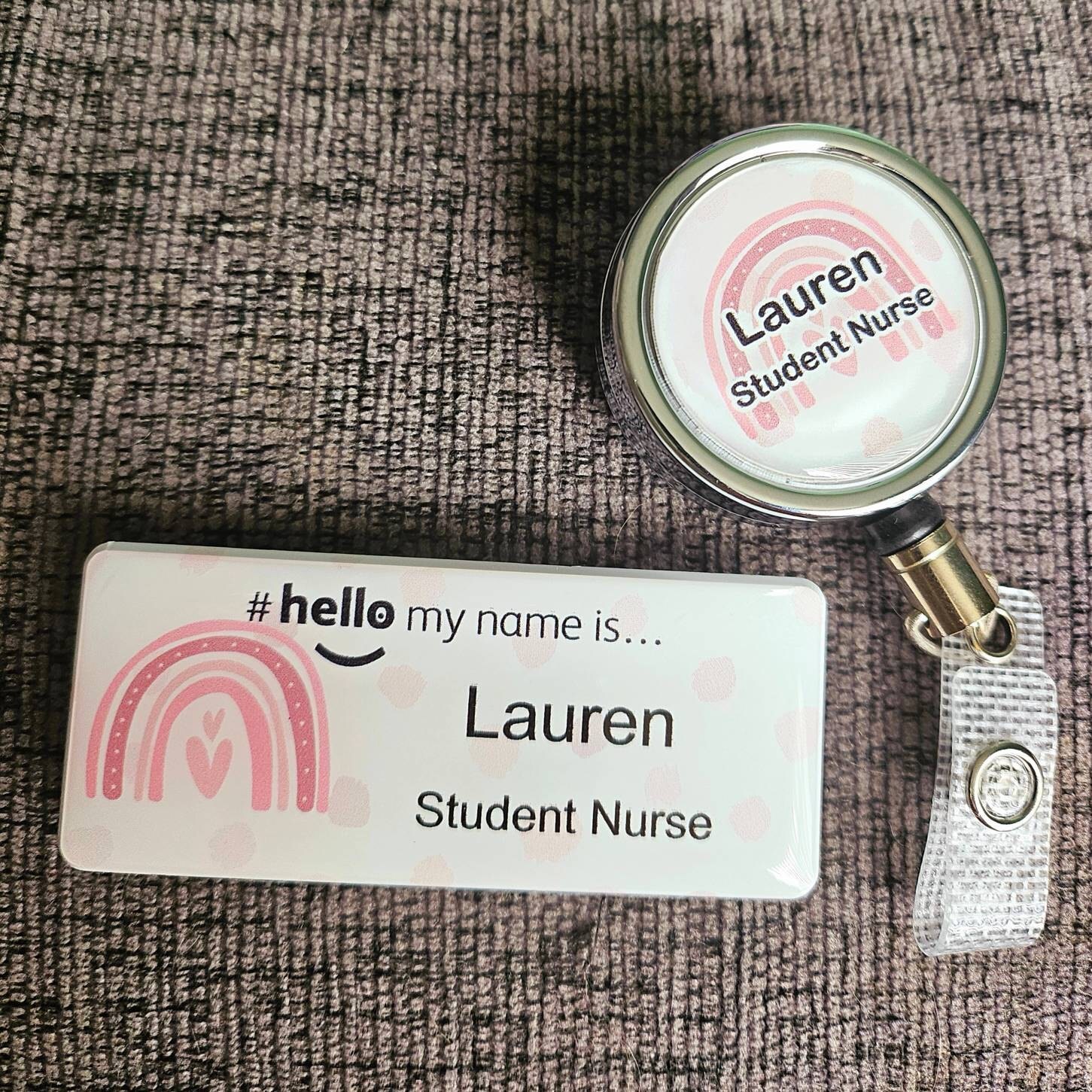 Badge nominatif et bobine d'identification avec finition en résine, personnalisé, arc-en-ciel, étudiant, infirmière, sage-femme, hôpital, crèche, école maternelle, pois