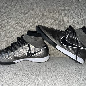 Jose added a photo of their purchase